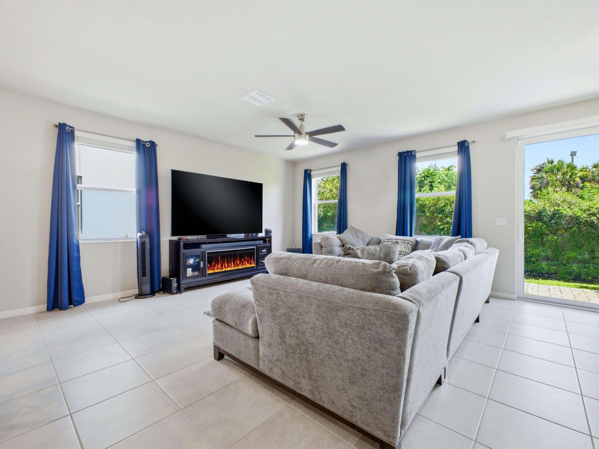 Residence photo 11