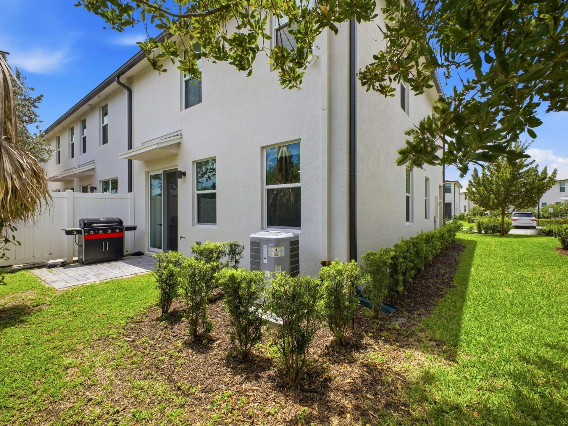Residence photo 34