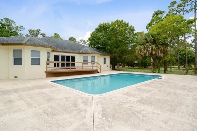 Residence photo 10
