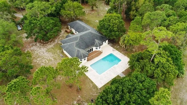 Residence photo 11