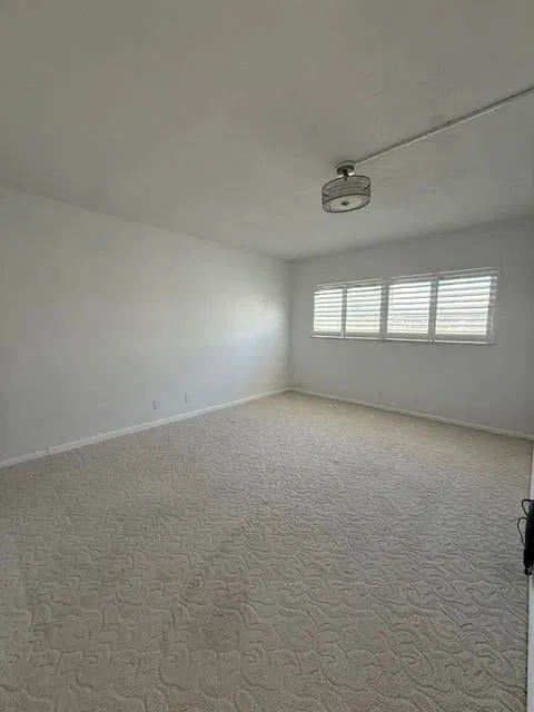  Unit 304 photo 15