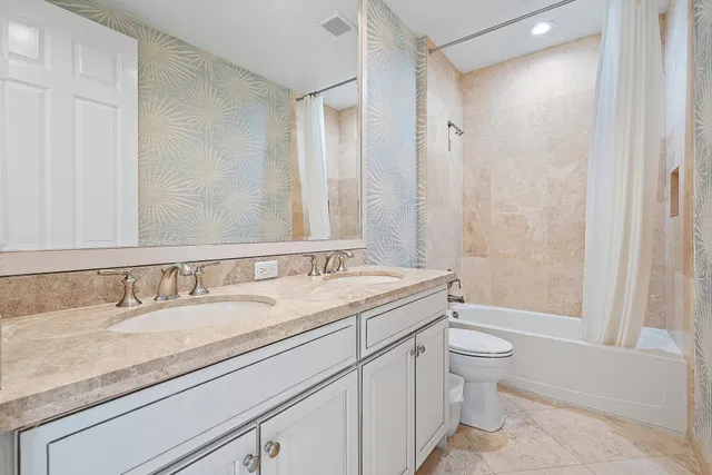 Unit 13629 photo 18