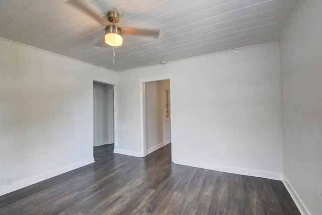 Residence photo 9