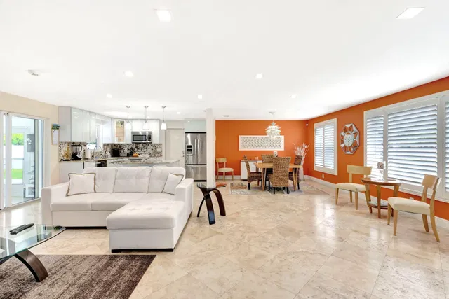 Singer Island Residence photo 15