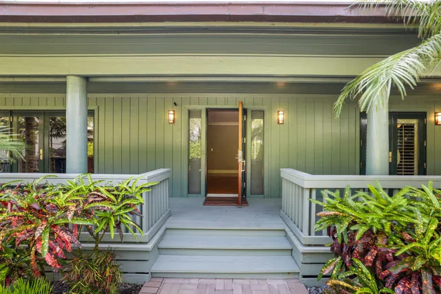 SoSo West Palm Beach Residence photo 3