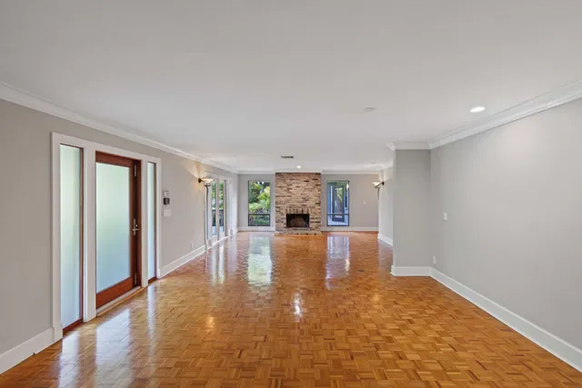 SoSo West Palm Beach Residence photo 13
