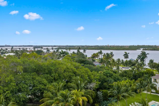 SoSo West Palm Beach Residence photo 32