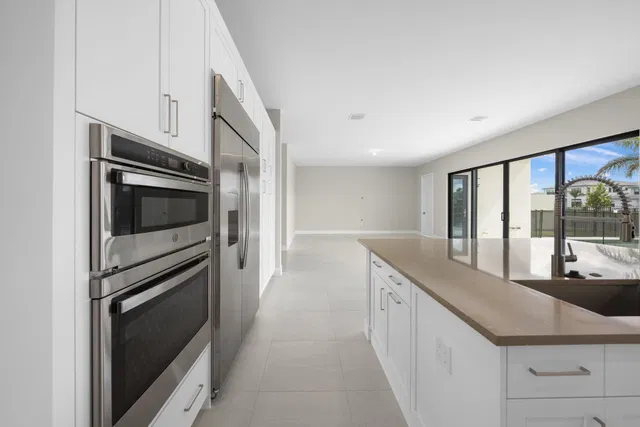 Residence photo 9