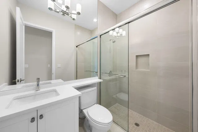 Residence photo 16