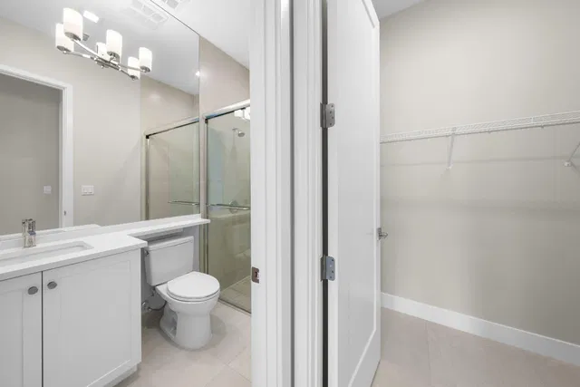 Residence photo 17