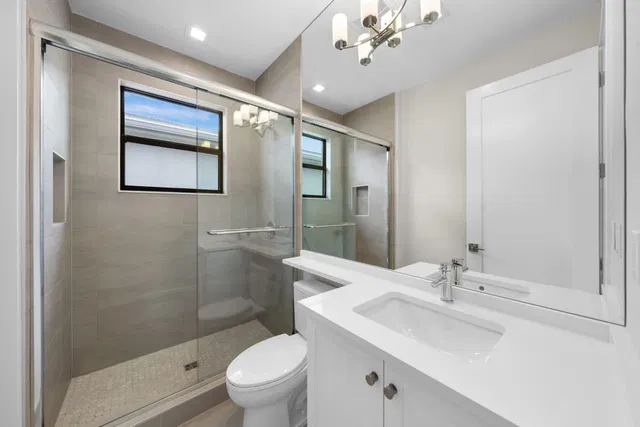 Residence photo 26