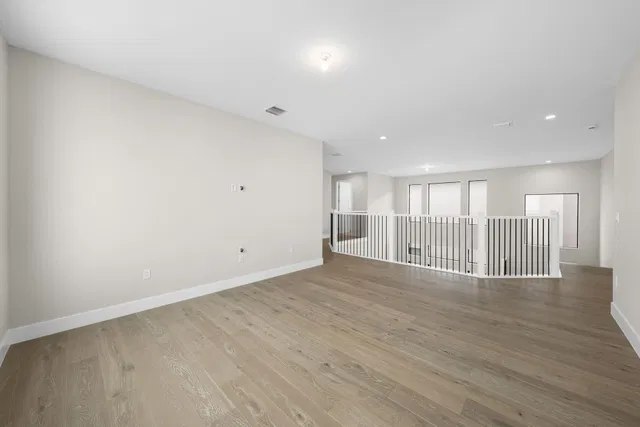 Residence photo 33