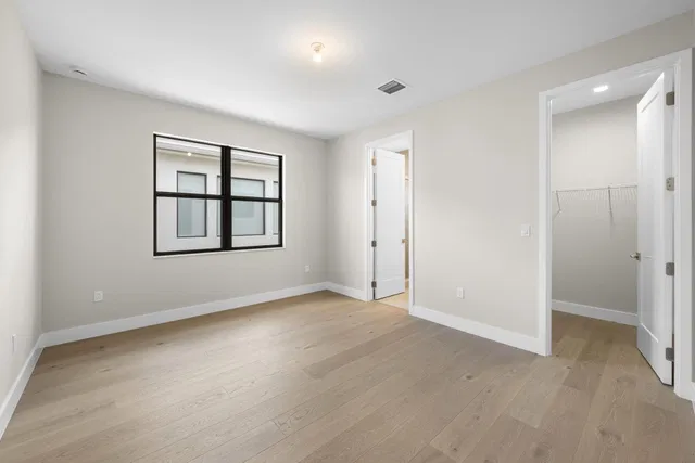 Residence photo 38