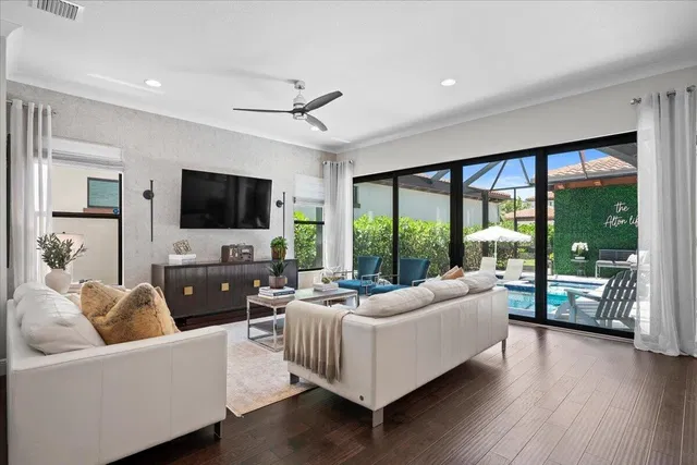 Alton Homes Palm Beach Gardens Residence photo 12