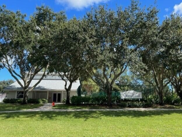 Residence photo 14