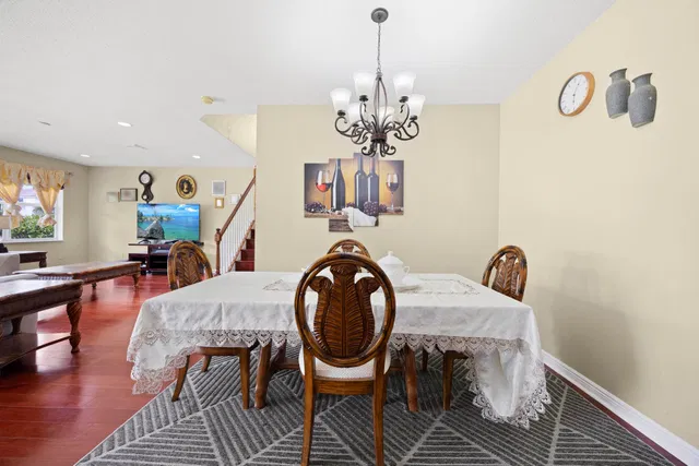 Residence photo 6