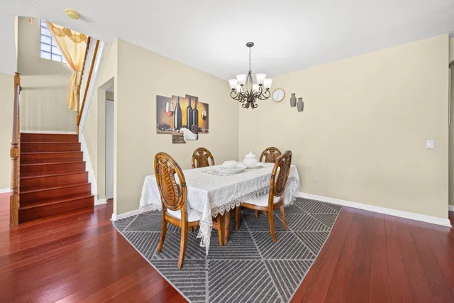 Residence photo 8