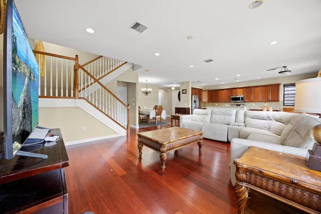 Residence photo 13