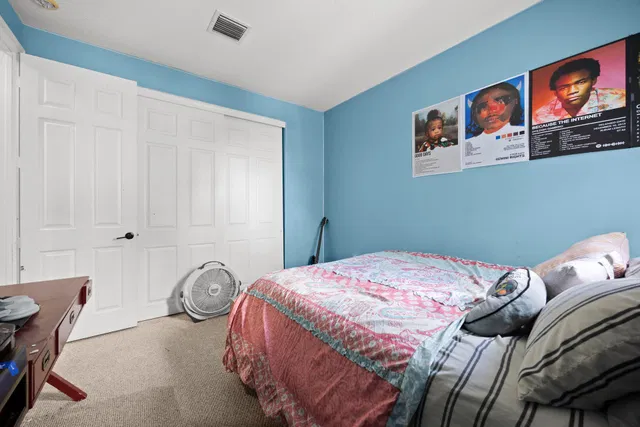 Residence photo 30