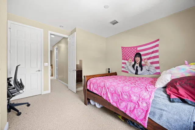 Residence photo 35