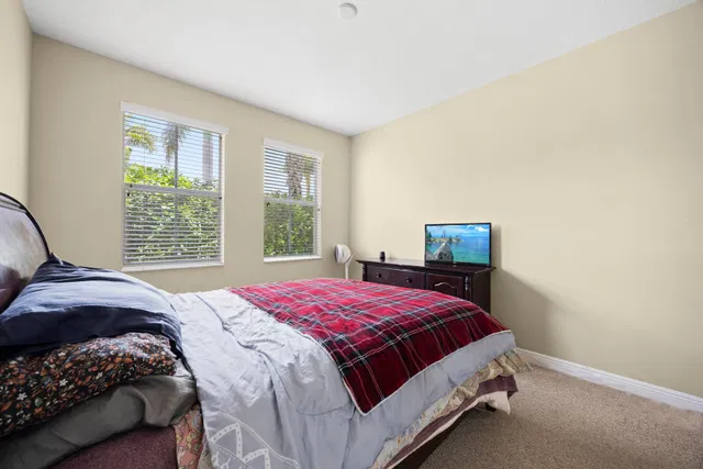 Residence photo 37