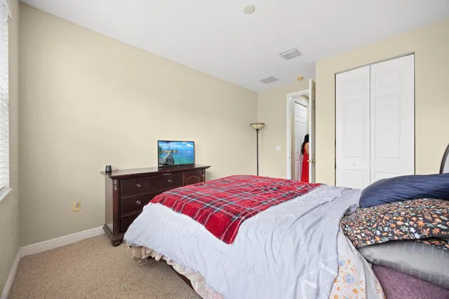 Residence photo 39