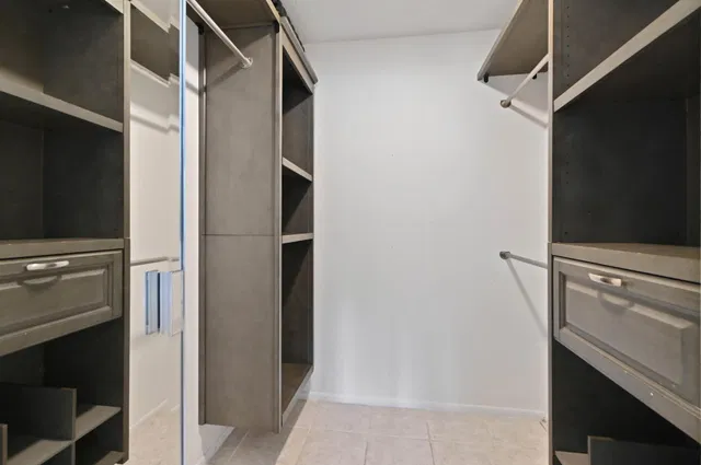 Unit 205 photo 6
