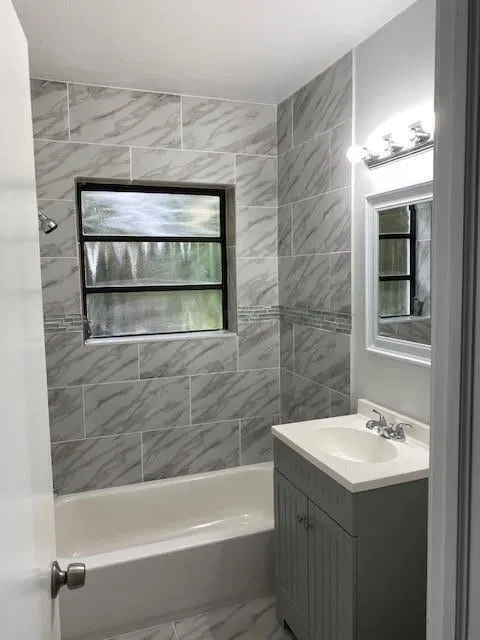 West Palm Beach Residence photo 4