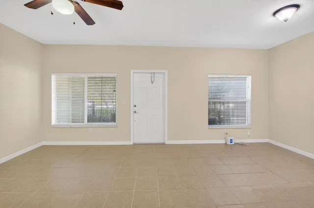  Residence photo 13