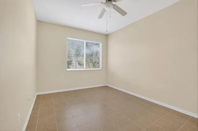  Residence photo 32