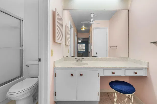 Unit 193 photo 27