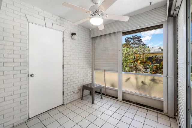 Unit 193 photo 29