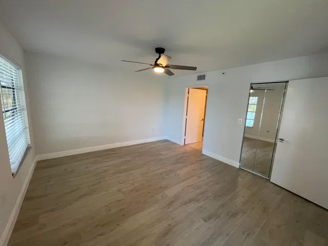 Unit 202 photo 13