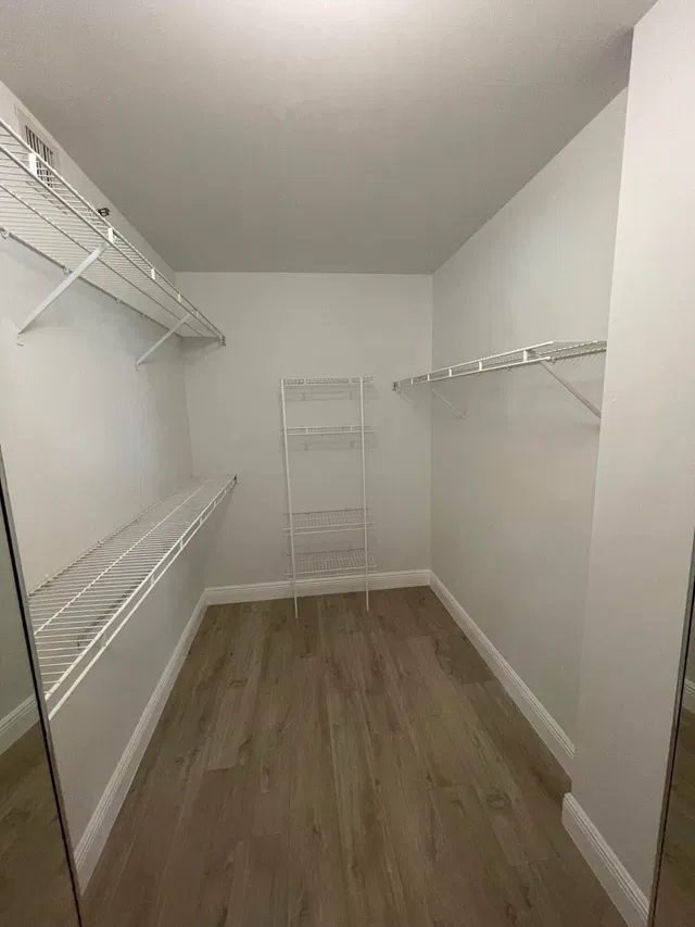 Unit 202 photo 15
