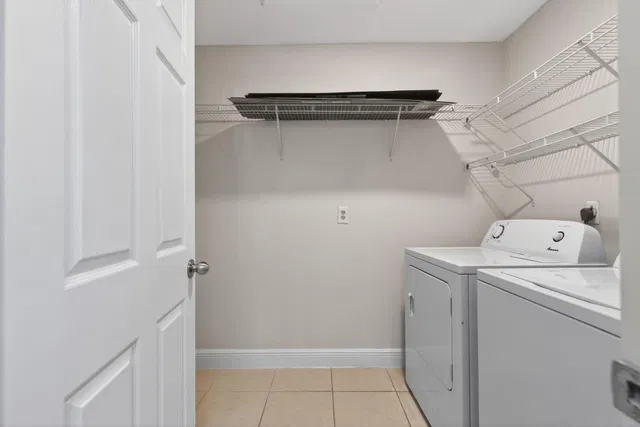  Residence photo 24