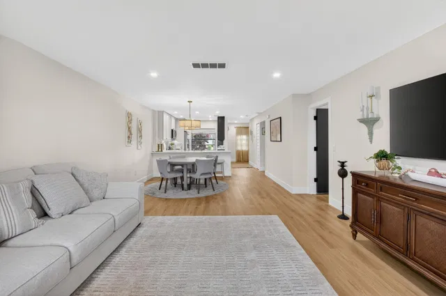 Boca Lago Country Club Homes Unit 23e photo 11