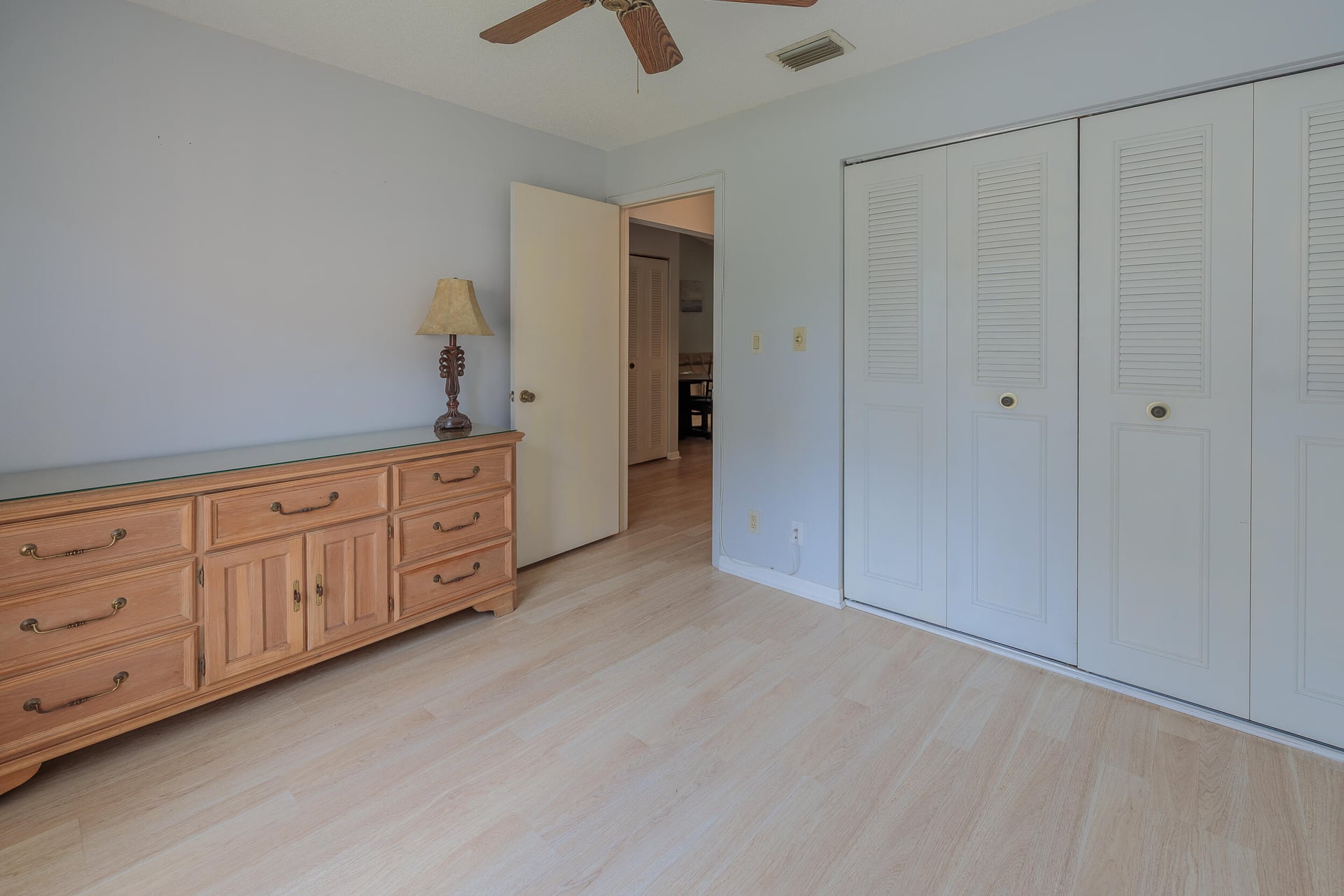 Unit 123d photo 17