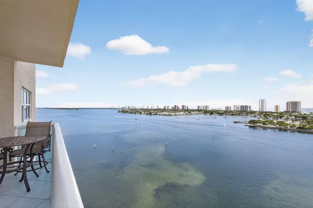 Marina Grande on the Ocean Unit 1716 photo 8