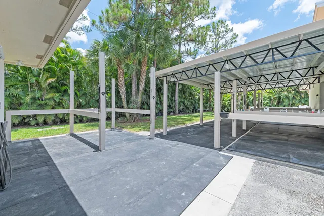 Residence photo 41