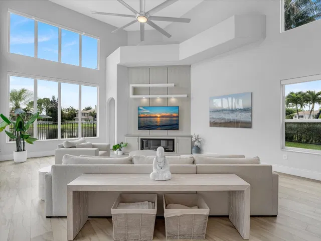 Saturnia Boca Raton Residence photo 22
