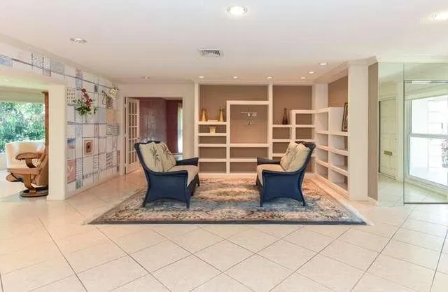 Residence photo 7