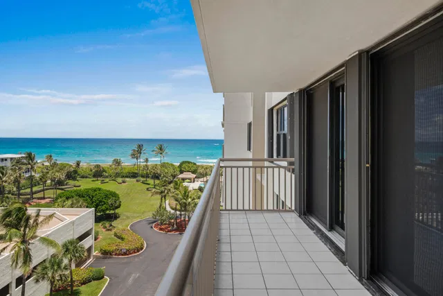 Singer Island Unit 705 photo 14