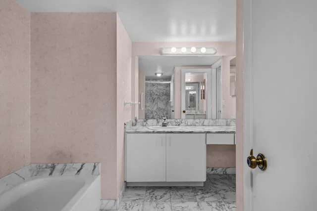 Singer Island Unit 705 photo 23
