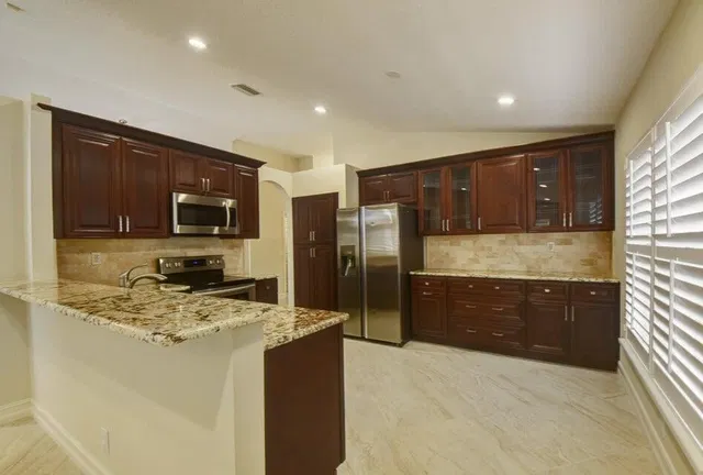 Residence photo 19