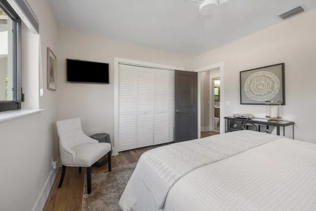 Residence photo 22