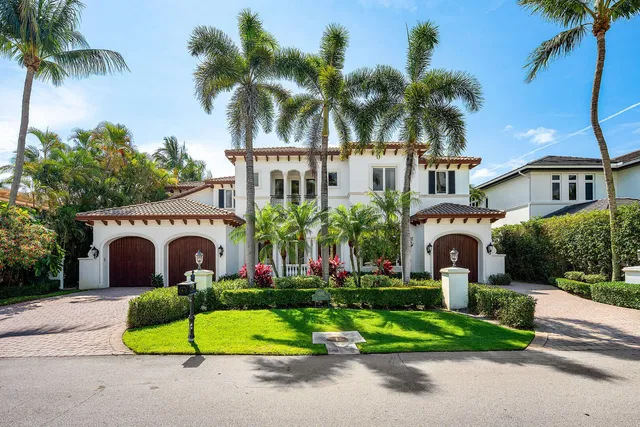 Royal Palm Yacht and Country Club Residence photo 3