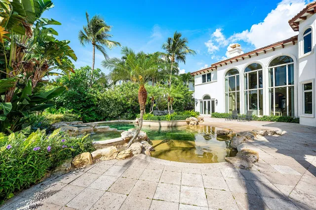 Royal Palm Yacht and Country Club Residence photo 32
