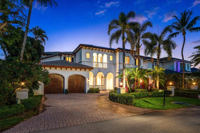 Royal Palm Yacht and Country Club Residence photo 68