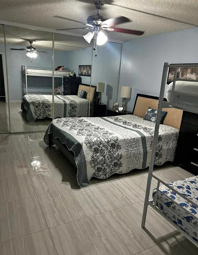 Residence photo 7