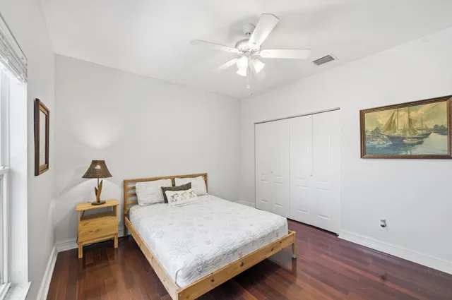 Residence photo 26
